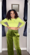 Cargar imagen en el visor de la galería, Is That Velvet Pants