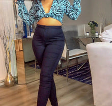 Cargar imagen en el visor de la galerรญa, Denim On It ๐