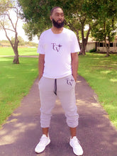 Load image into Gallery viewer, 👑Fit 4 A King 👑Shirt
